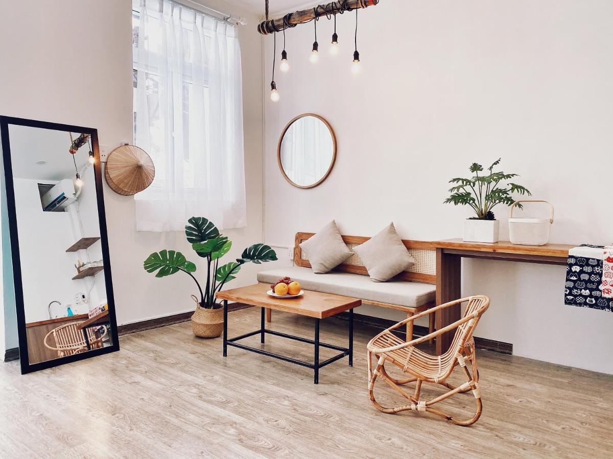 Vevy House - Homestay In Town ดานัง ภายนอก รูปภาพ
