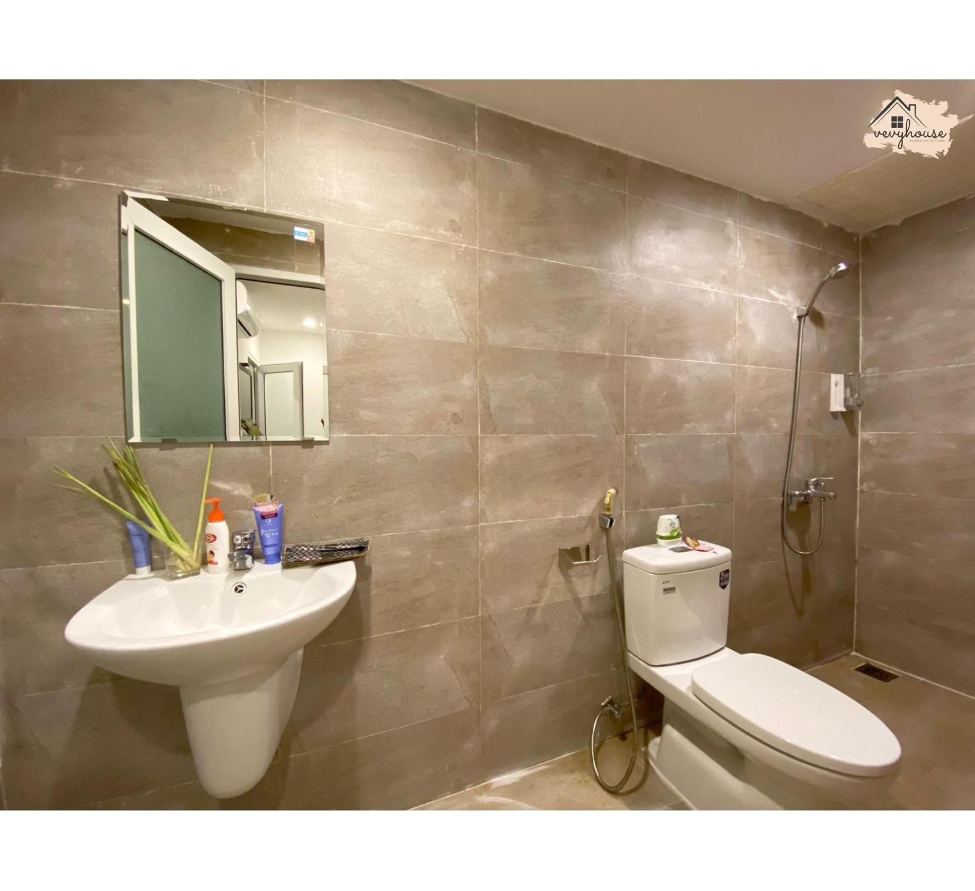 Vevy House - Homestay In Town ดานัง ภายนอก รูปภาพ
