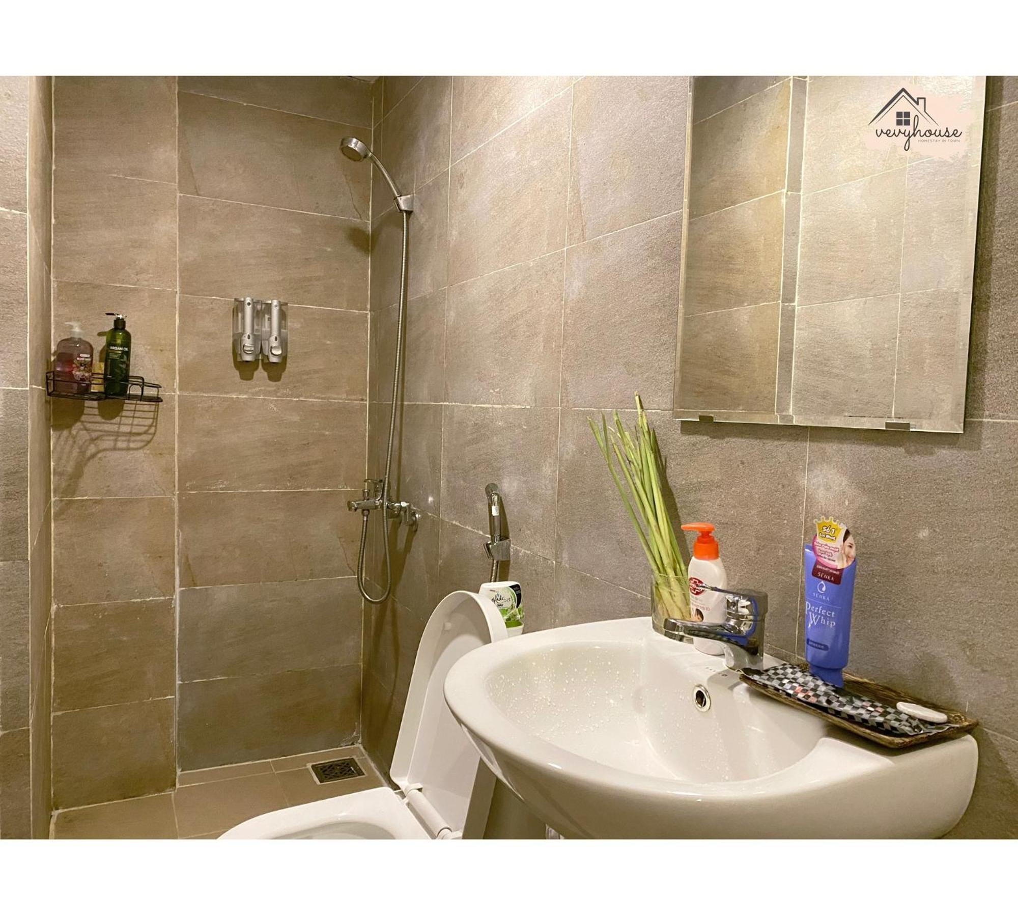 Vevy House - Homestay In Town ดานัง ภายนอก รูปภาพ